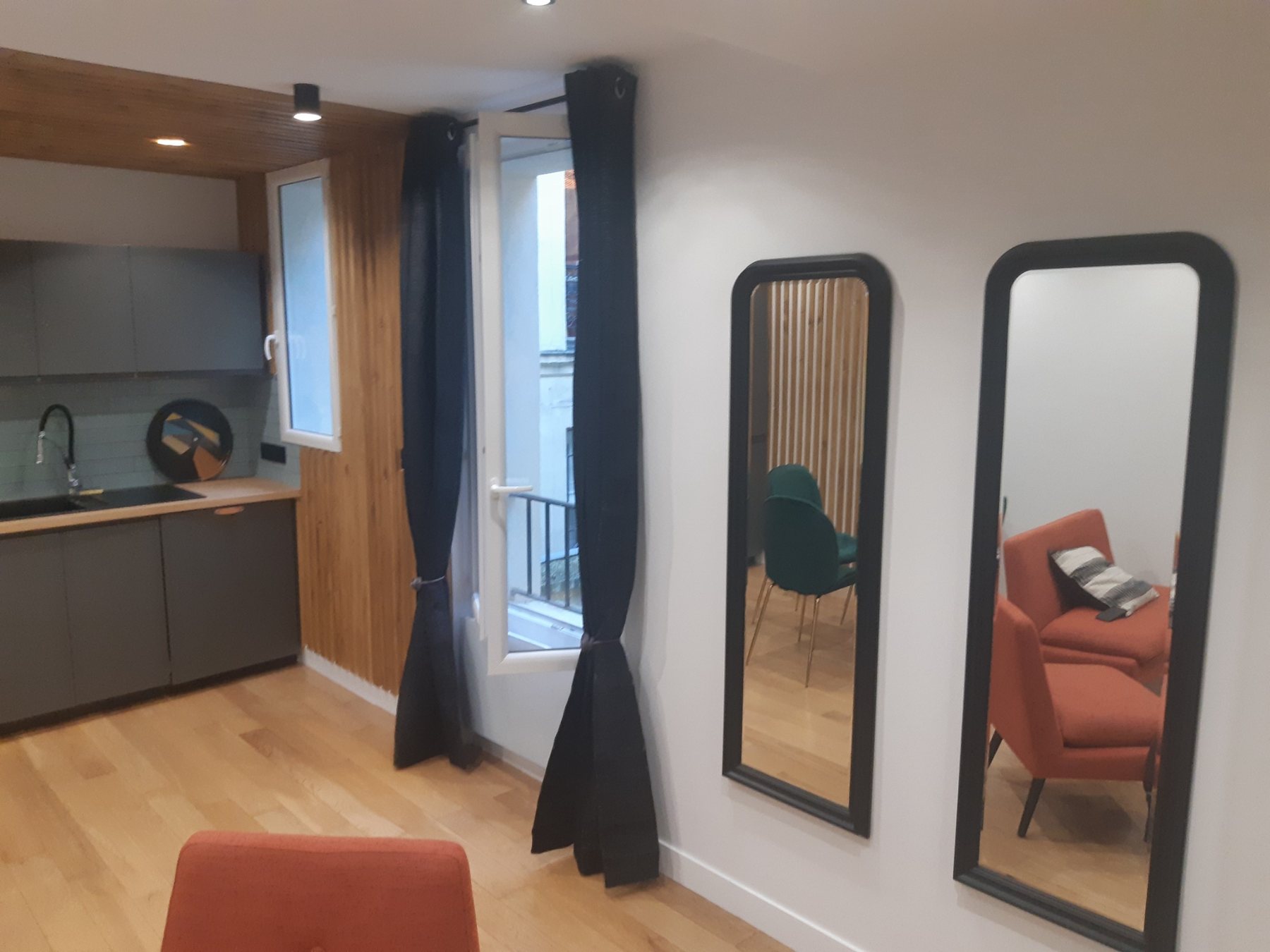 Éclairage d’un appartement rénové à Pigalle